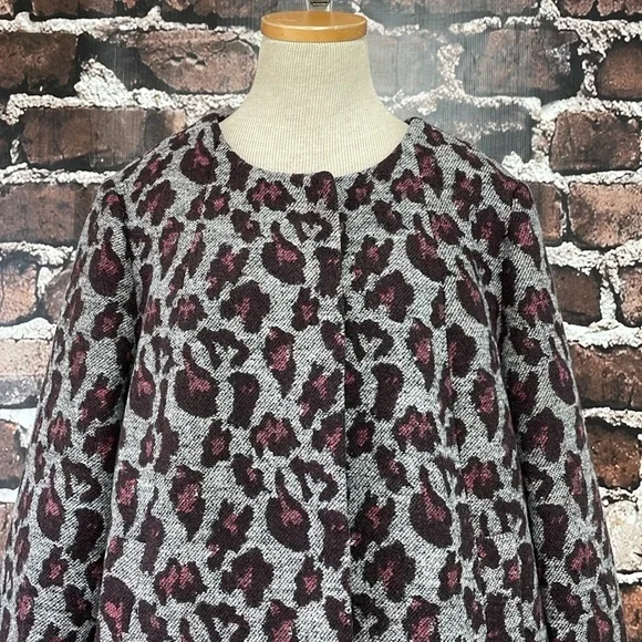 LOGO by Lori Goldstein Jacket Women's 16 Plus Grey Pink Cheetah Print - Picture 6 of 14